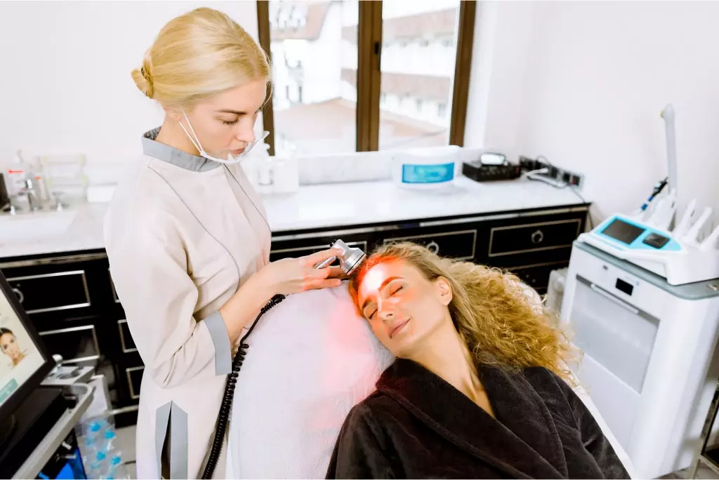 acne light therapy